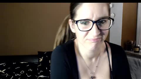 KayaLips online show from 12.02.24