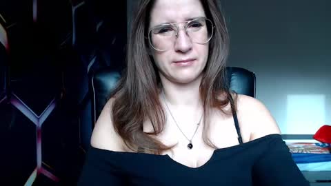 KayaLips online show from 12.07.24