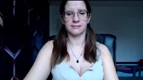 KayaLips online show from 12.11.24