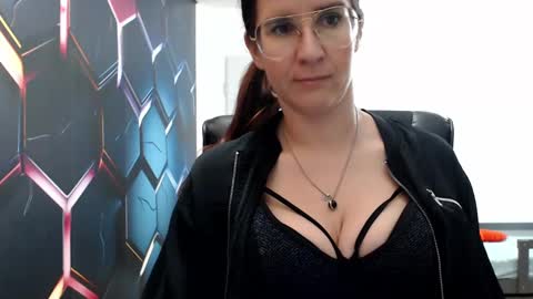 KayaLips online show from 01.19.25