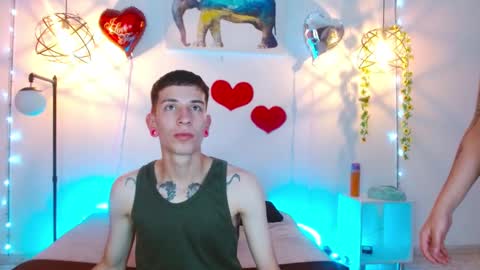 Snapshot of kayandkailycs chatting on 02.26.25 Kay and Kaily online show from 02.26.25