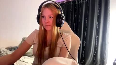 Amia online show from 03.26.26