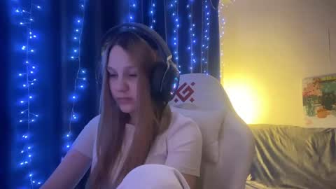 Amia online show from 05.19.26