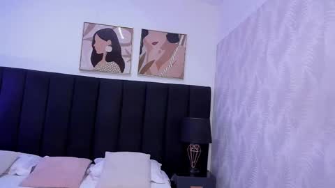 Kayla  online show from 10.09.25