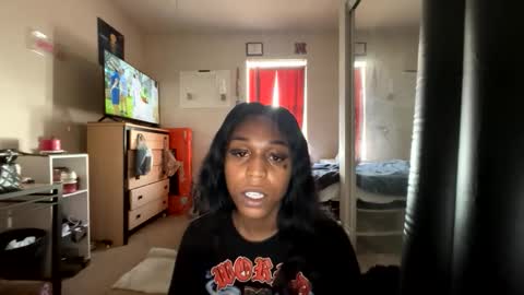 Snapshot of kaylagalaore chatting on 04.28.26 kaylagalaore online show from 04.28.26