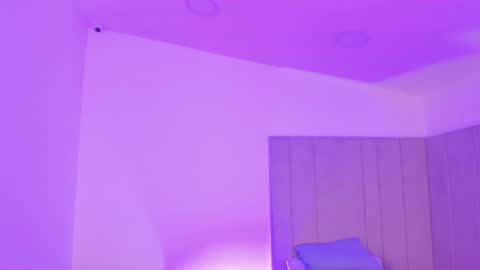 Kayla online show from 02.21.25