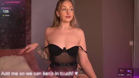 Snapshot of kayleeflynn chatting on 02.26.25 Kayleeflynn online show from 02.26.25