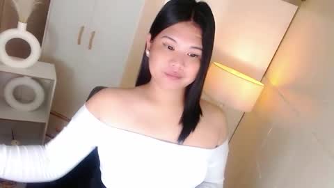 Y O U R        F U T U R E       K A Y L E E  online show from 02.27.26