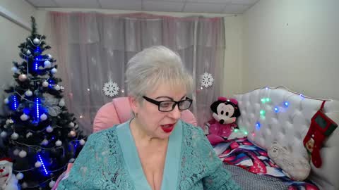 kaylesmoll online show from 01.08.25