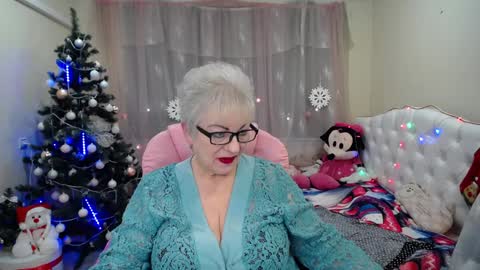 kaylesmoll online show from 01.12.25
