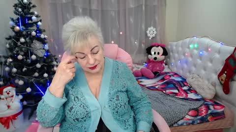 kaylesmoll online show from 01.17.25