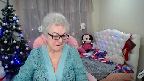 kaylesmoll online show from 01.22.25