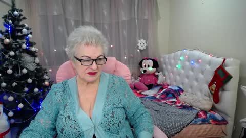 kaylesmoll online show from 01.22.25
