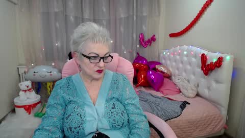 kaylesmoll online show from 02.03.25