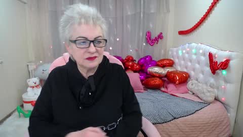 kaylesmoll online show from 02.09.25
