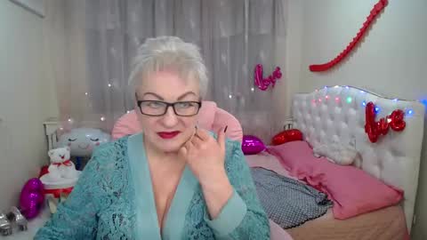 kaylesmoll online show from 03.04.25