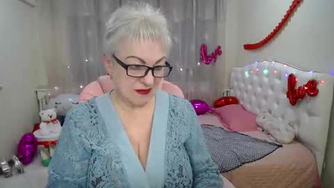 kaylesmoll online show from 03.06.25