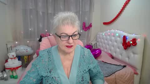 kaylesmoll online show from 03.11.25