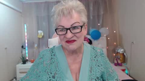 kaylesmoll online show from 10.01.25