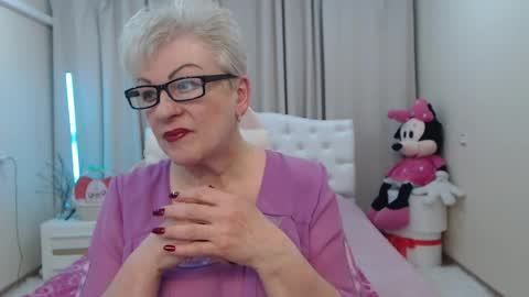 kaylesmoll online show from 03.31.26