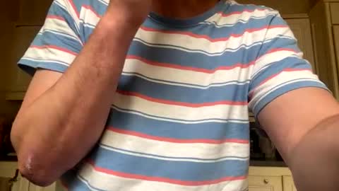 Snapshot of kaylicious_be chatting on 07.31.26 Kay online show from 07.31.26