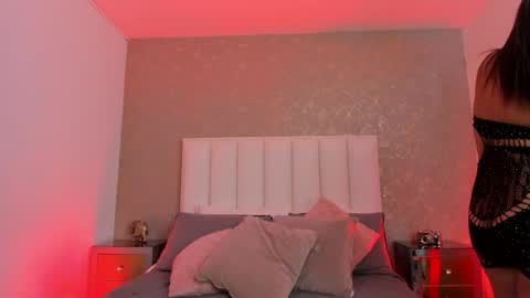 Snapshot of kayliebrooks chatting on 04.10.26 kayliebrooks online show from 04.10.26