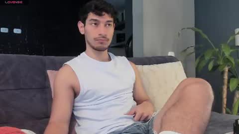 Snapshot of kayn_kalo chatting on 07.05.26 Kayn online show from 07.05.26