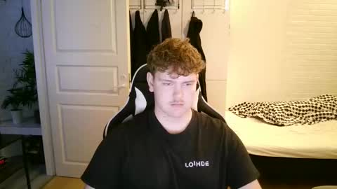 Aatu online show from 11.20.25