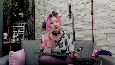 Miss Kazia online show from 02.08.25