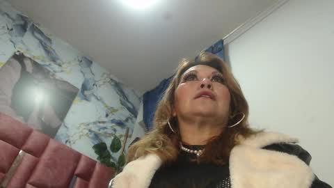 KAZSANDRAH online show from 04.01.26