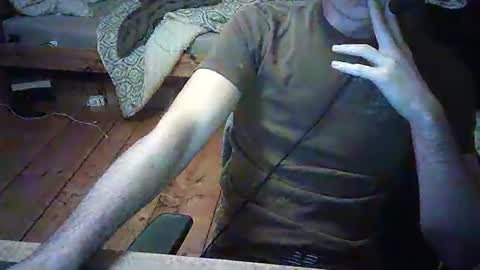 Snapshot of kbara chatting on 01.06.25 kbara online show from 01.06.25