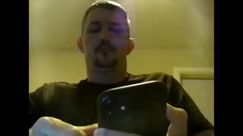 kcufem23 online show from 04.20.26