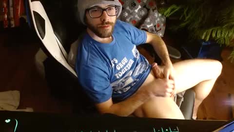 Snapshot of keegancheese chatting on 02.21.25 Tom online show from 02.21.25