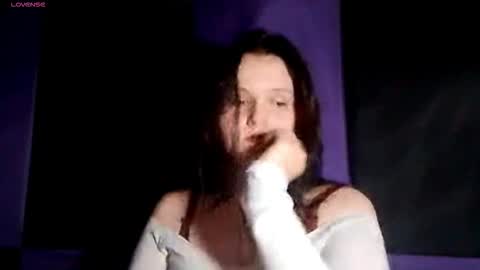 Lora online show from 11.07.25