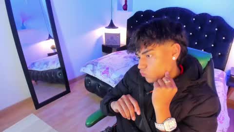 Keevin online show from 03.08.25