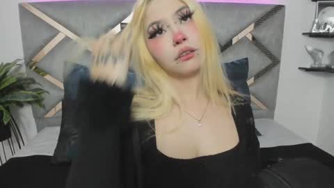 Keidy Monday to Saturday from 200 pm to 810pm  UTC-5 Colombia Time online show from 10.04.25