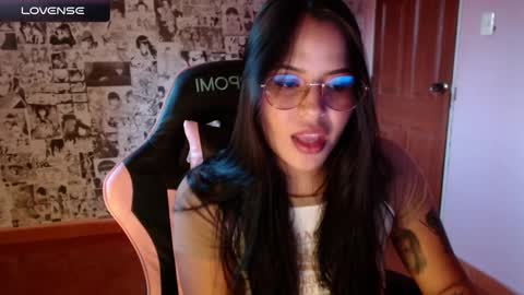 Kimk online show from 02.19.25