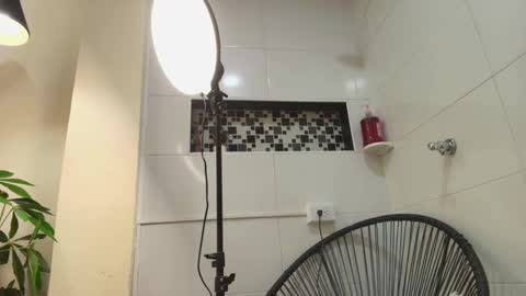 keila online show from 10.02.25