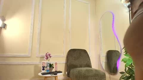 keila online show from 10.08.25