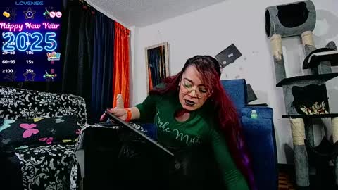 KEILA J online show from 01.05.25