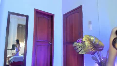 Snapshot of keimywilde chatting on 12.16.25 Keimy Wilde online show from 12.16.25