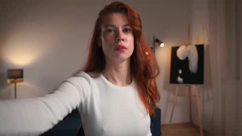 Snapshot of keira_knight chatting on 09.23.25 keira_knight online show from 09.23.25