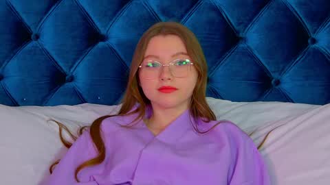 Snapshot of keiraace chatting on 02.25.25 Keira online show from 02.25.25