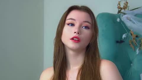 Snapshot of keiraace chatting on 10.28.25 Keira online show from 10.28.25