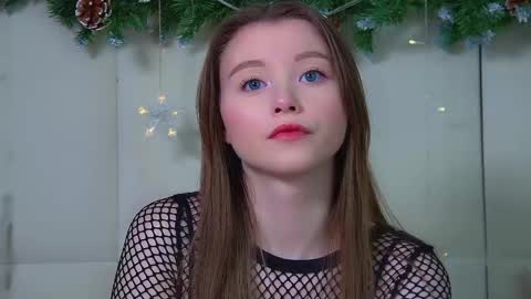 Keira online show from 12.21.25