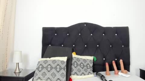 Snapshot of keiralennox chatting on 10.03.25 online show from 10.03.25