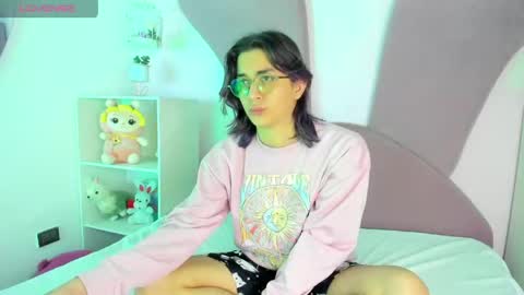 Keita moon online show from 04.01.26