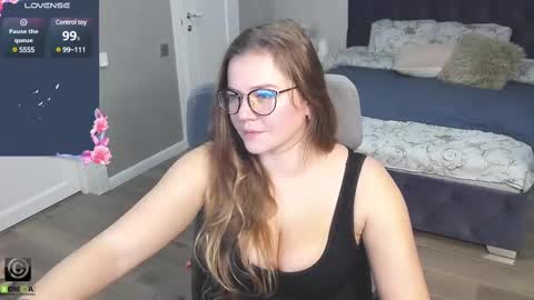 kellielowie online show from 12.16.24
