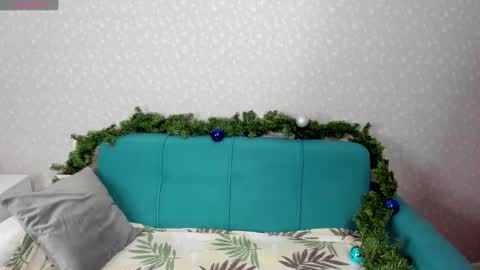 Snapshot of kelly__hardy chatting on 12.17.24 Kelly Hardy GTM3 Mon Wed Thu 0400 am-1030pm online show from 12.17.24