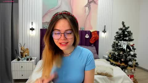 Kelly online show from 12.22.24